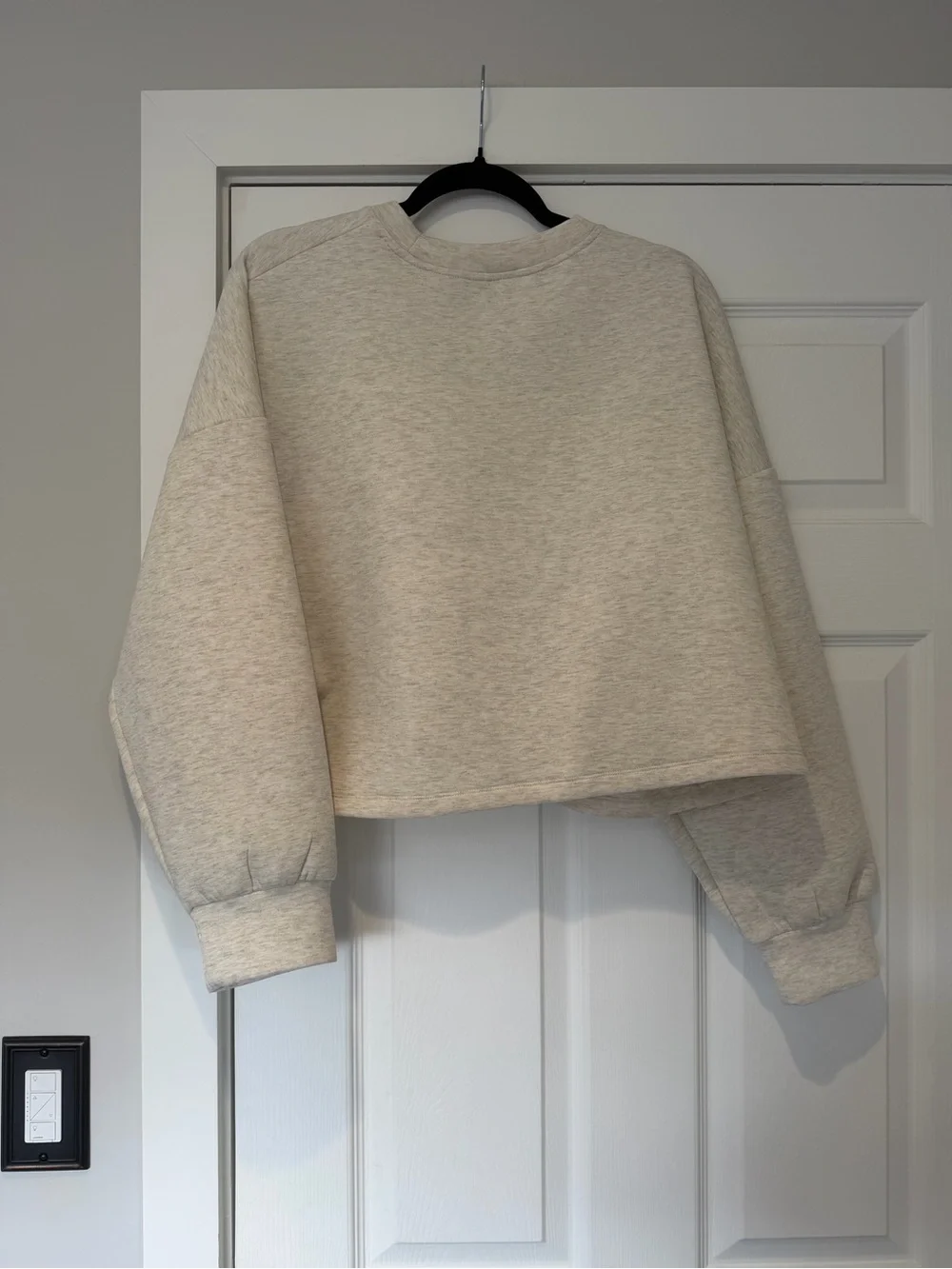Women’s Old Navy Bounce Fleece Cropped Sweatshirt in “Oatmeal Heather” Size XL🤍🤎
